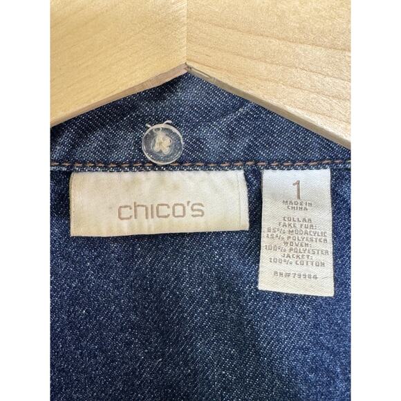 Chico's Jacket Womens Medium Blue Denim Jean Trucker Button Front Logo Buttons - Picture 4 of 9